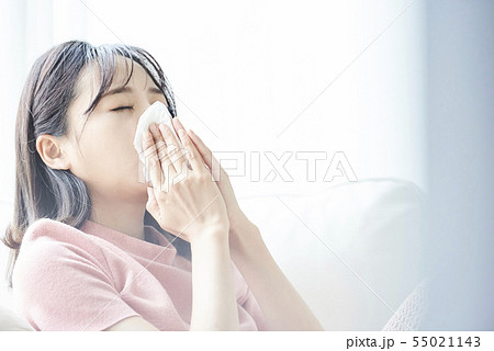 女性　体調不良 55021143
