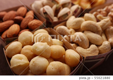 マカダミアナッツ 55021880