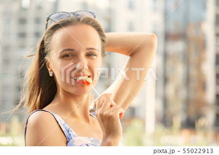 girl with lollipop 55022913
