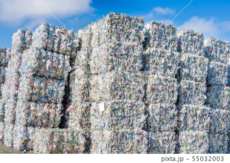 Plastics recycling centers and raw material 55032003