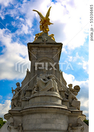 ロンドンの名所ー Buckingham Palace ロンドンの名所ー Buckingham Palace 55036665