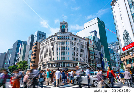 日本の東京都市景観 東京・銀座(梅雨の晴れ間・青空が広がる銀座)=2019年7月17日撮影 日本の東京都市景観 東京・銀座(梅雨の晴れ間・青空が広がる銀座)=2019年7月17日撮影 55038190
