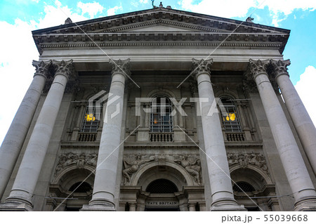 ロンドンの美術館ー Tate Britain 55039668