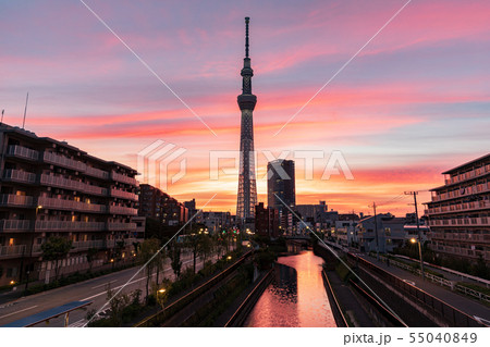 東京スカイツリー 北十間川から眺める夕景 東京スカイツリー 北十間川から眺める夕景 55040849