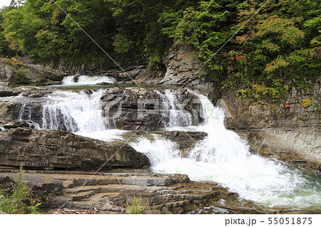 三段滝　北海道芦別市（あしべつし） 55051875