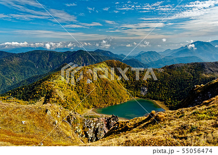 日光白根山山頂から見る五色沼 55056474
