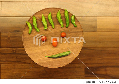 お野菜のお顔 55056768