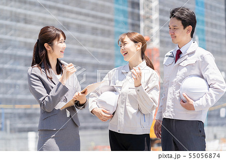 マンション　建設現場 55056874