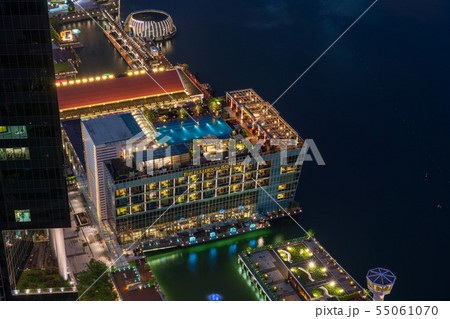 シンガポールの夜景 フラトンベイホテルの写真素材