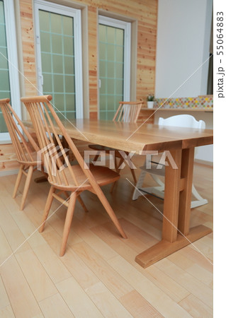 ダイニングテーブル (LDK 内覧 室内 屋内 部屋 マンション 一軒家 一戸建て コピースペース) 55064883