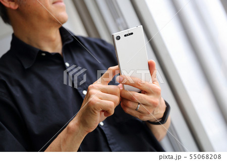 スマホ 高齢者 スマホ 高齢者 55068208