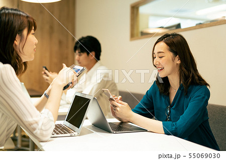 スマホ スマートフォン 店 コワーキングスペース スマホ スマートフォン 店 コワーキングスペース 55069030