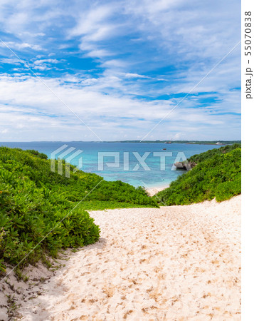 沖縄県 宮古島 砂山ビーチ 55070838