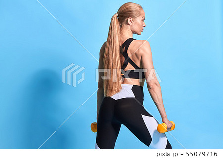 sexy sporty woman with slim body takes care of her health 55079716