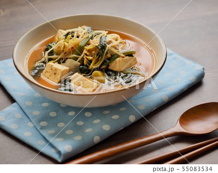 もやし 味噌汁 食べ物 55083534