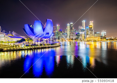Beautiful architecture building skyscraper around marina bay in singapore city 55093418