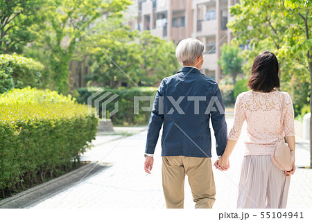 ミドル夫婦 ライフスタイル カップルイメージ ミドル夫婦 ライフスタイル カップルイメージ 55104941
