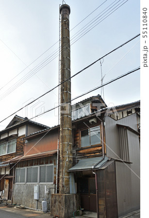 越前大野散歩：煙突のある家 55110840