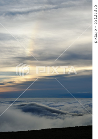雲海と幻日とハロ(北海道) 雲海と幻日とハロ(北海道) 55125355