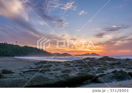 朝焼けの生見海岸 朝焼けの生見海岸 55126003