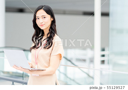 エンジニア 55129527