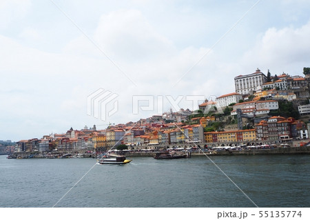ポルトガル（ドウロの町並み風景） 55135774