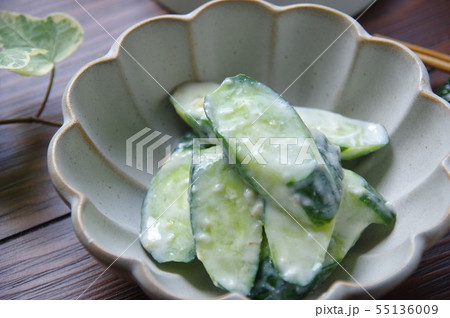 きゅうりの漬物 ヨーグルト味噌の漬け物 きゅうりの漬物 ヨーグルト味噌の漬け物 55136009