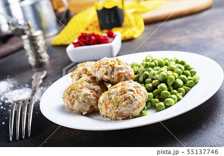 cutlets with peas cutlets with peas 55137746