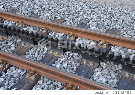 ヴェンゲルンアルプ鉄道のアプト式レール 55142402