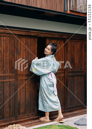 Lifestyle series: Asian woman in ryokan Lifestyle series: Asian woman in ryokan 55152136