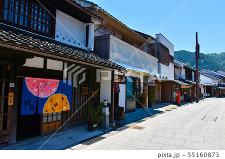 のれんの町　勝山　岡山県真庭市 55160873