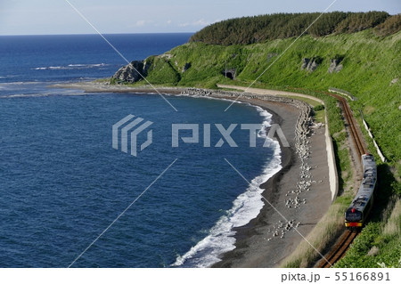 《五能線が走る風景 (晴れ)》青森県深浦町 《五能線が走る風景 (晴れ)》青森県深浦町 55166891
