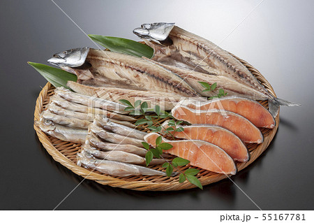 魚 盛り合わせ 魚 盛り合わせ 55167781