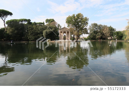 ローマにある広大な敷地の ボルゲーゼ公園 の写真素材