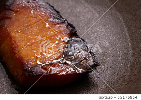 ブリの照り焼き。 ブリの照り焼き。 55176954