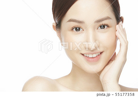 ビューティーイメージ　白バック 55177358