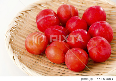 すもも（プラム） 55183803