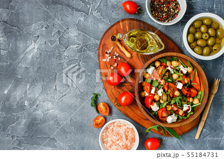Spring vegetable salad 55184731