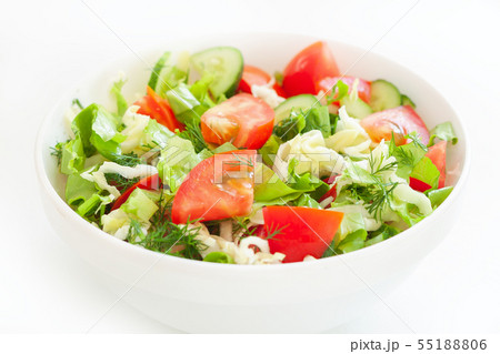 Fresh mixed vegetables salad in a bowl 55188806