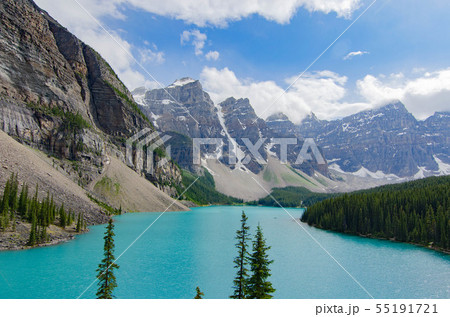 モレーン湖（カナダ） 55191721
