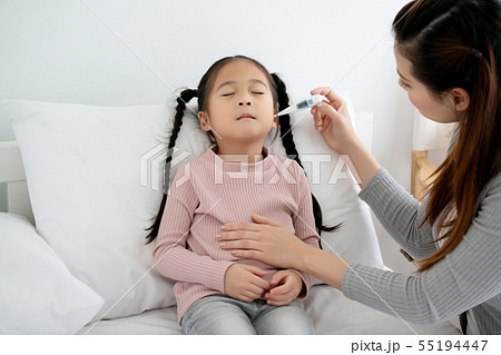 Asian kid girl have a discomfort as the flu Asian kid girl have a discomfort as the flu 55194447