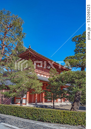 大徳寺 山門 金毛閣 の写真素材