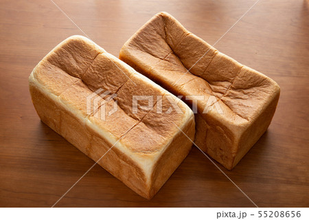 食パン 55208656