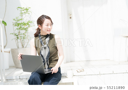 女性 ポートレート 女性 ポートレート 55211890