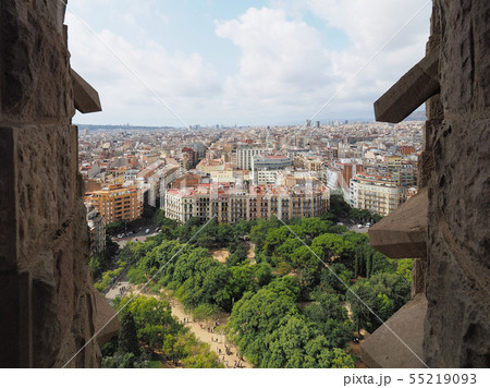 サグラダ・ファミリアから望むバルセロナ市街 / Sagrada Família, Barcelona 55219093