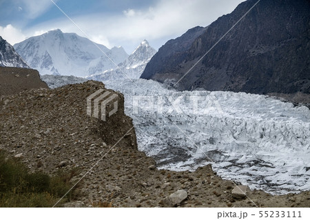 White Passu Glacier. Gilgit Baltistan, Pakistan. 55233111