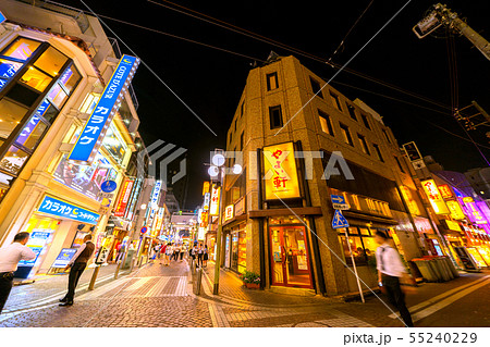 日本の川崎都市景観　川崎の繁華街（仲見世通・銀柳街） 55240229