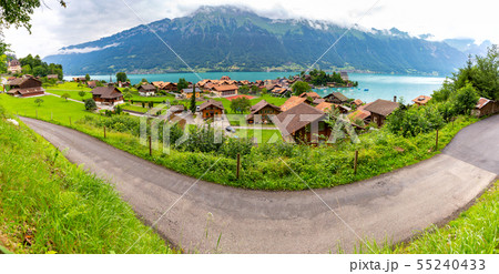 Panorama of the Swiss village of Iseltwald on the famous lake Brienz. 55240433