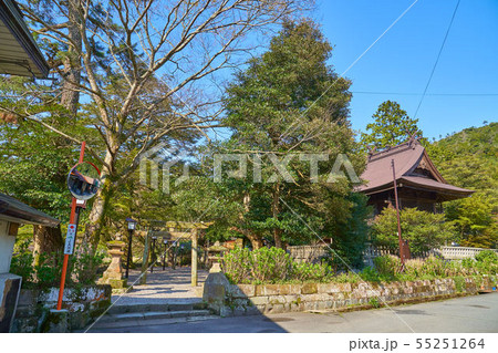 島根(山陰の小京都) 津和野の弥栄神社(東側)付近 55251264