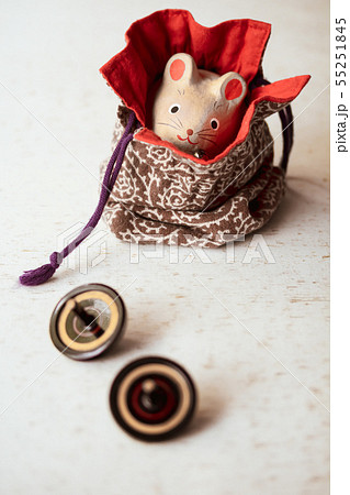 袋のねずみ 55251845